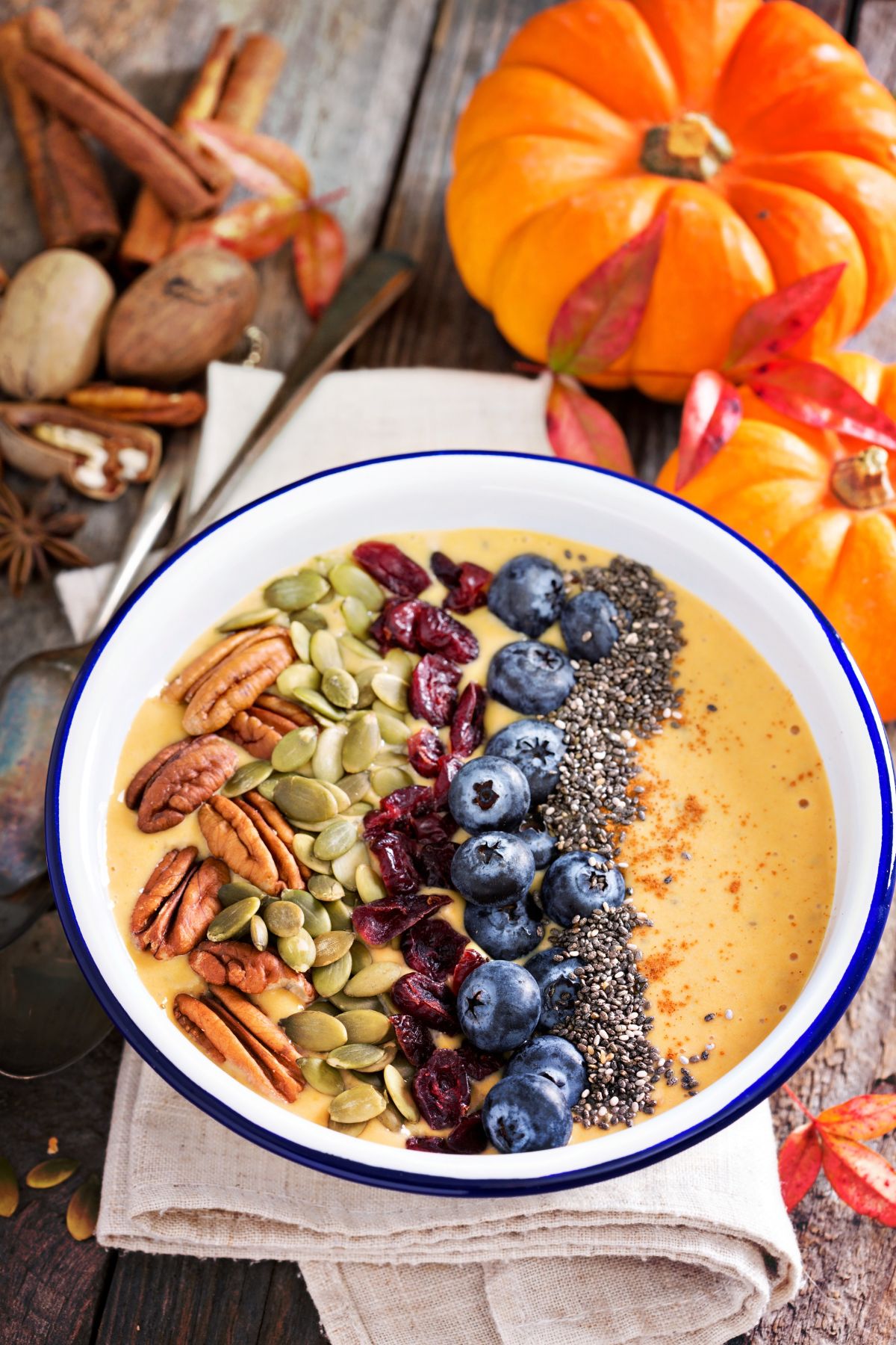 low fodmap pumpkin seeds in a smoothie.